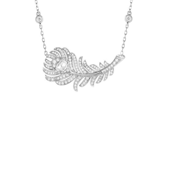 Naszyjnik Boucheron Plume de Paon białe złoto diamenty 40 cm