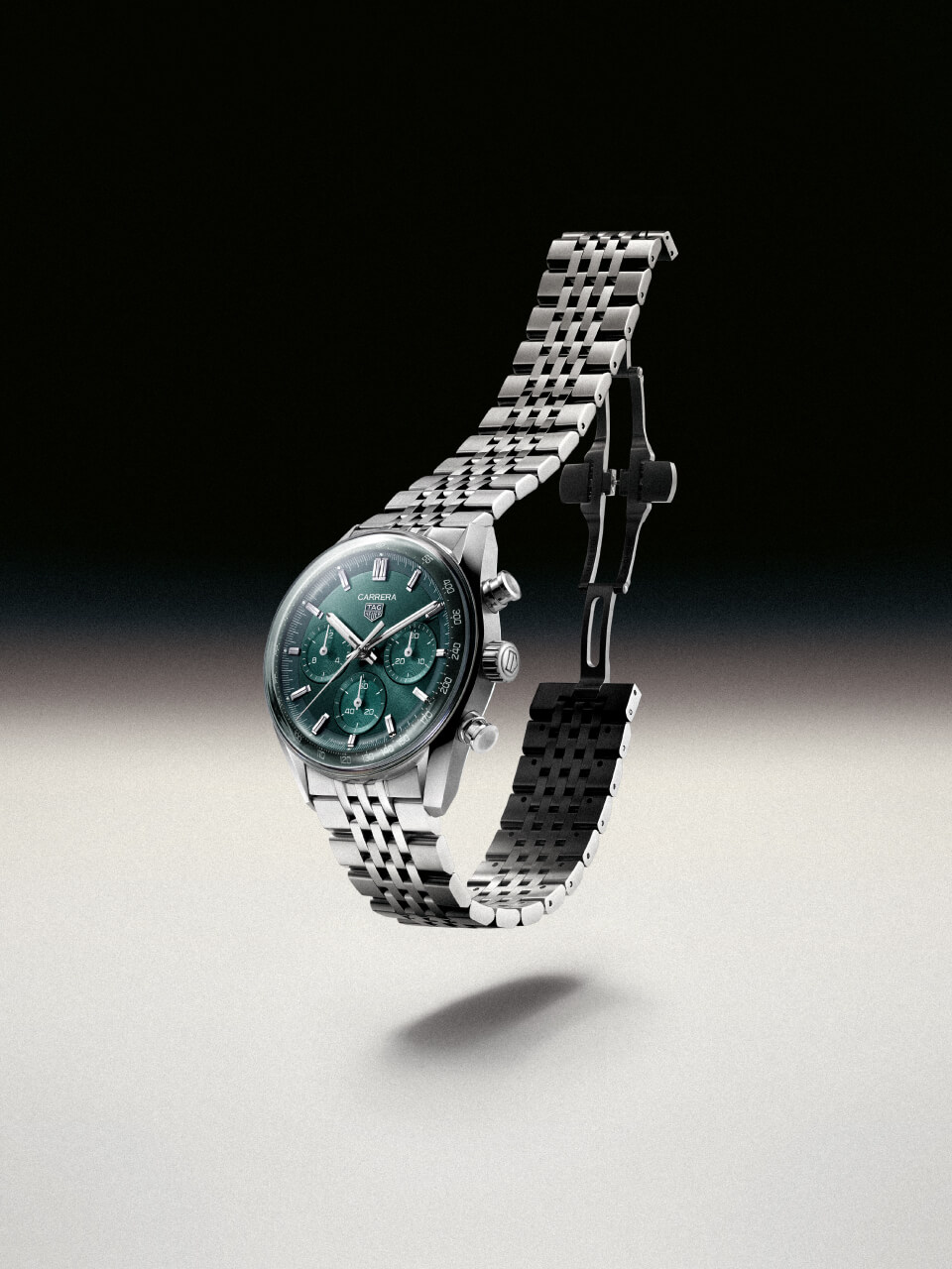 Zegarek TAG Heuer prezentowany na nadgarstku